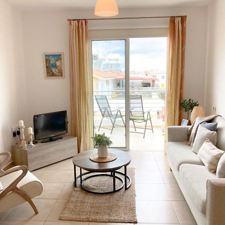 Apartment Helena Paralímni Kültér fotó